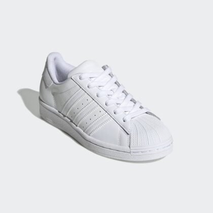 SUPERSTAR