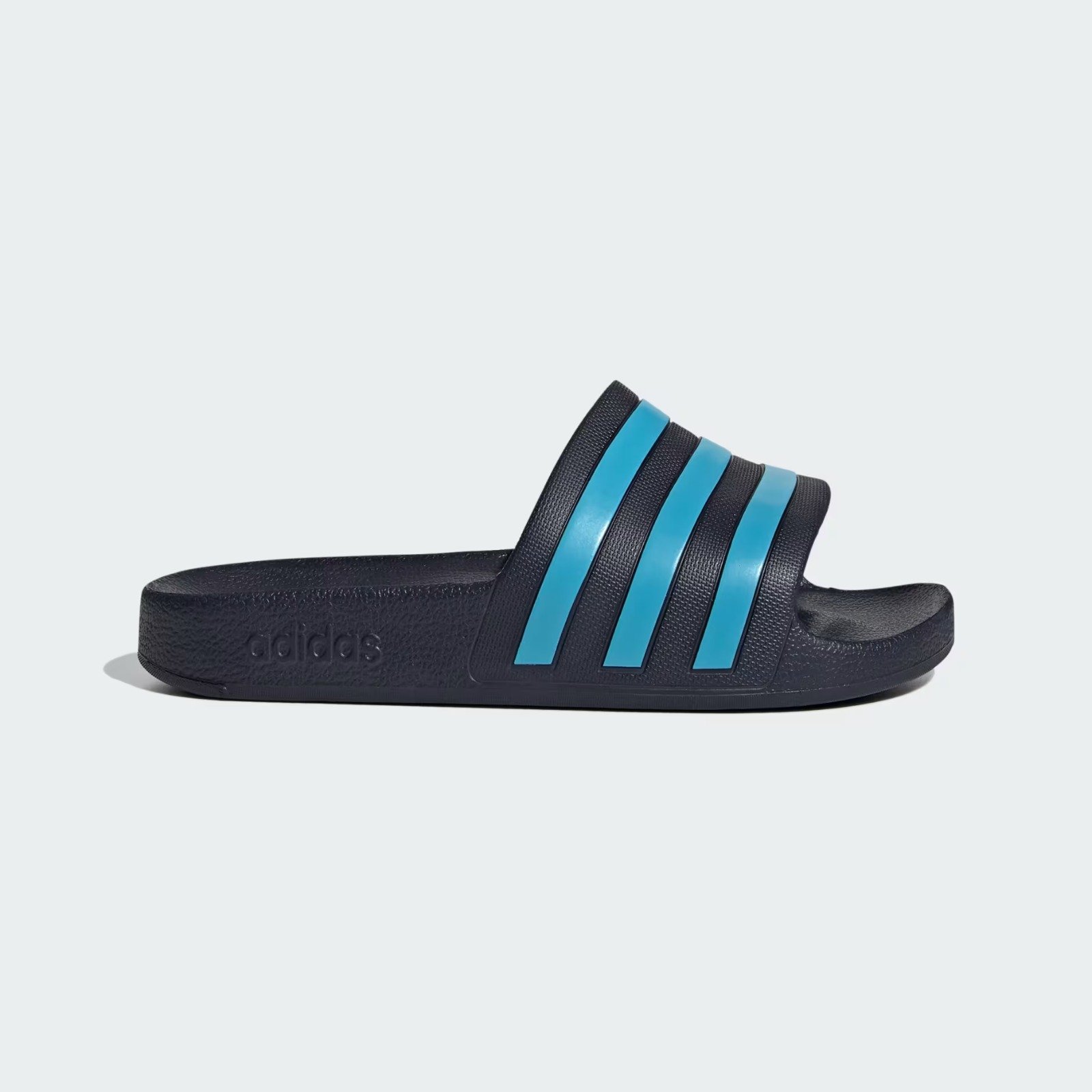 ADILETTE AQUA – Image 3