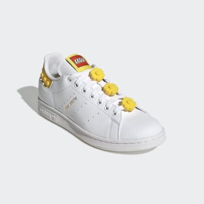 STAN SMITH