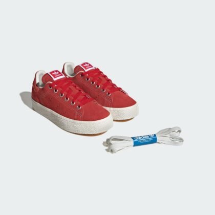 STAN SMITH