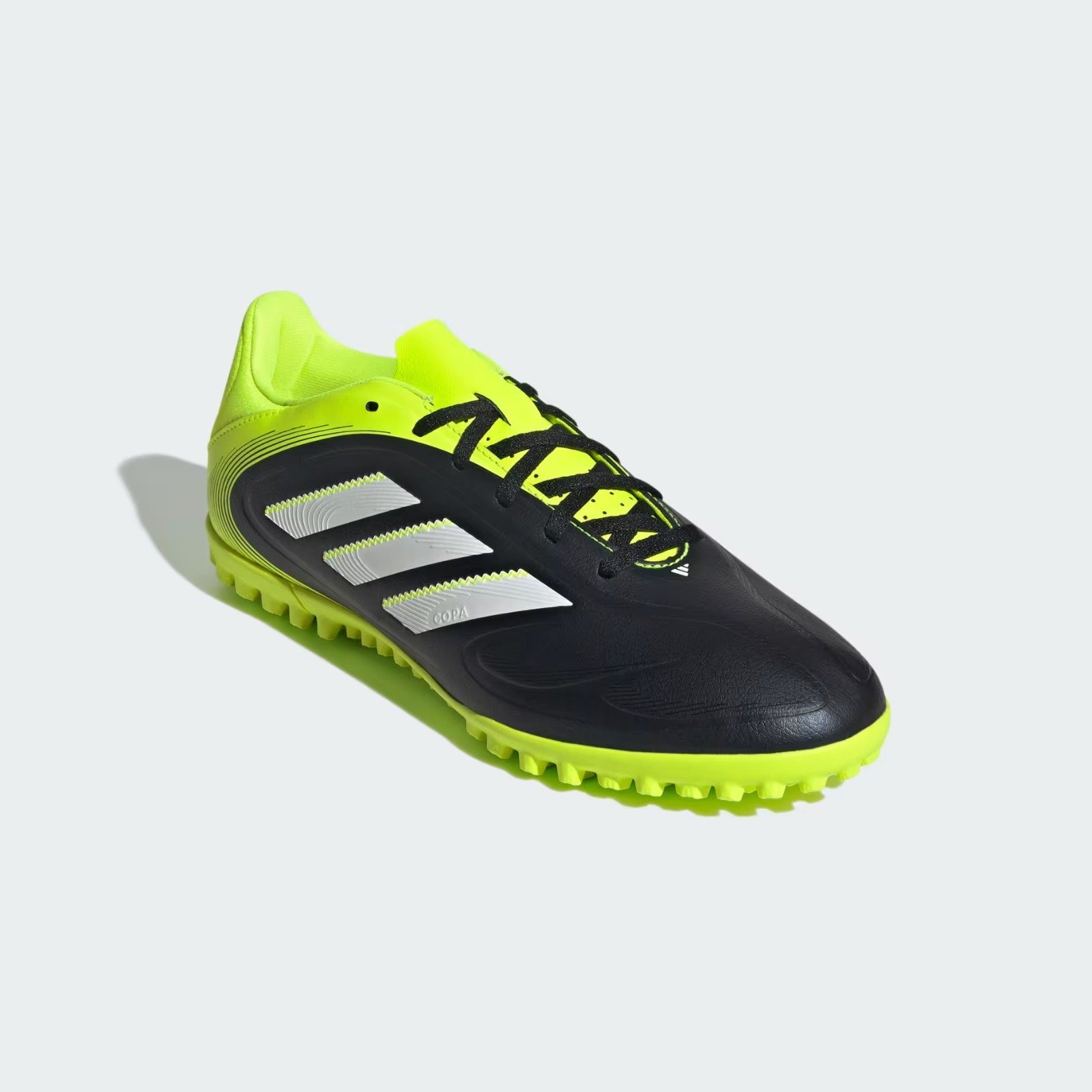 Chaussure Copa Pure 3 Club pour turf – Image 4