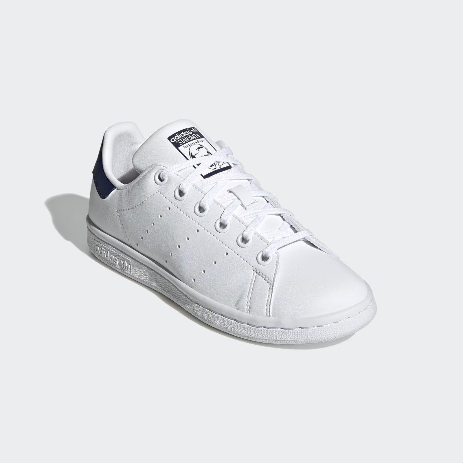STAN SMITH J