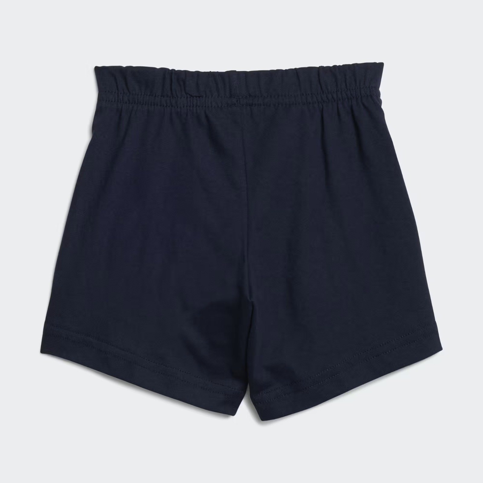 ESSENTIALS TEE AND SHORTS SET – Image 5