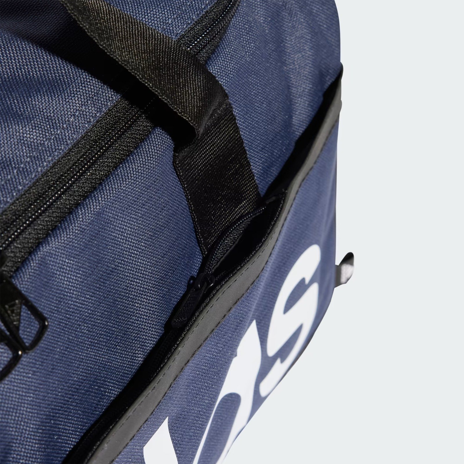 ESSENTIALS DUFFEL BAG – Image 4