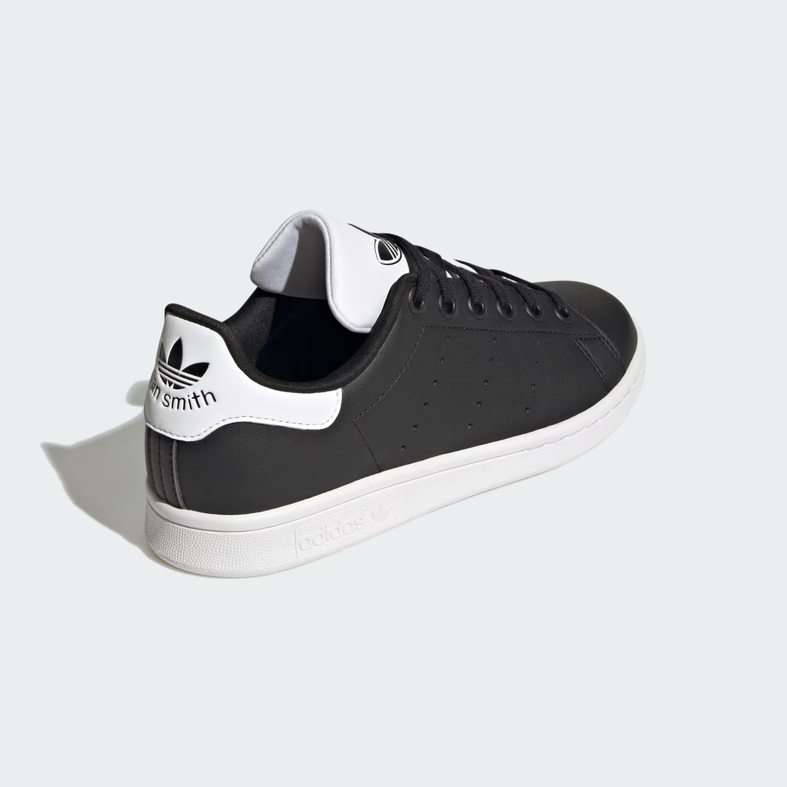 STAN SMITH J – Image 5
